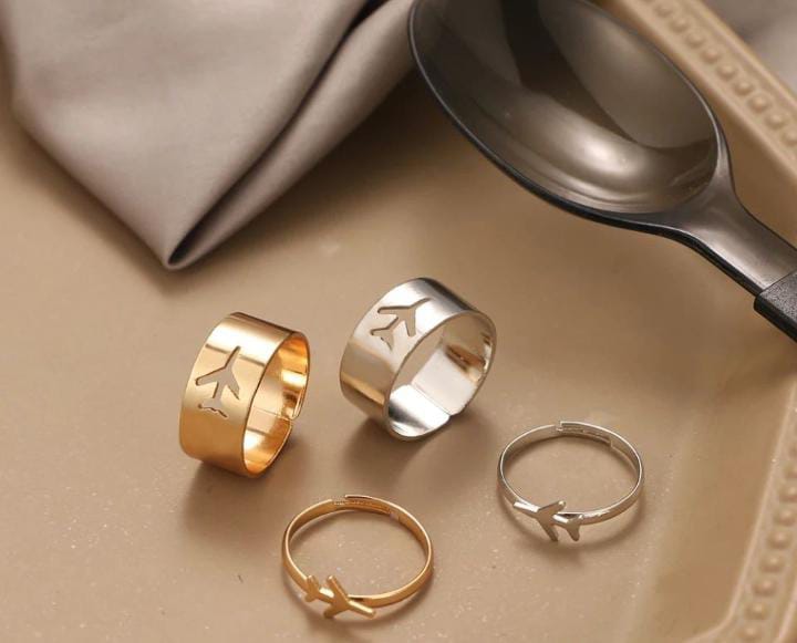 Gold Plated Casual Ring For Women , Premium Rings For Everyday Use (Free Jewellery Protection Box)