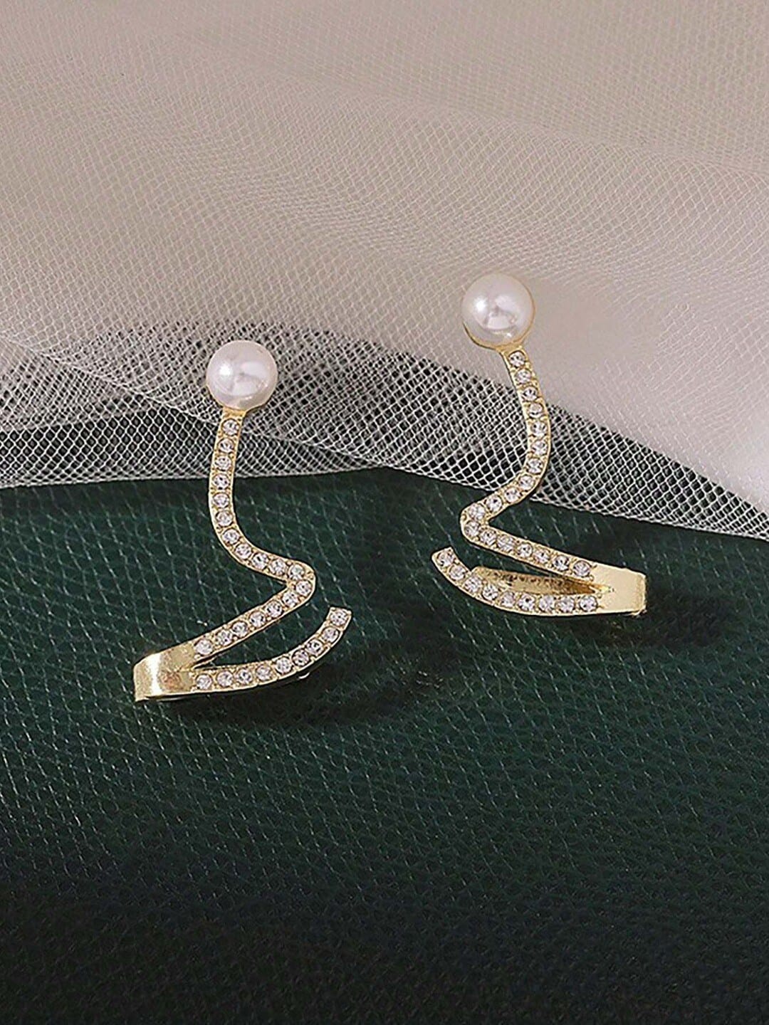 Crystal Luxe Cushion Stud Earrings – Mehnam Signature Shine